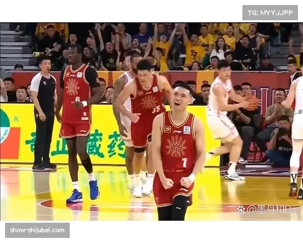 北京男篮季后赛采用高强度前场逼抢 凭借快速推进战胜辽宁